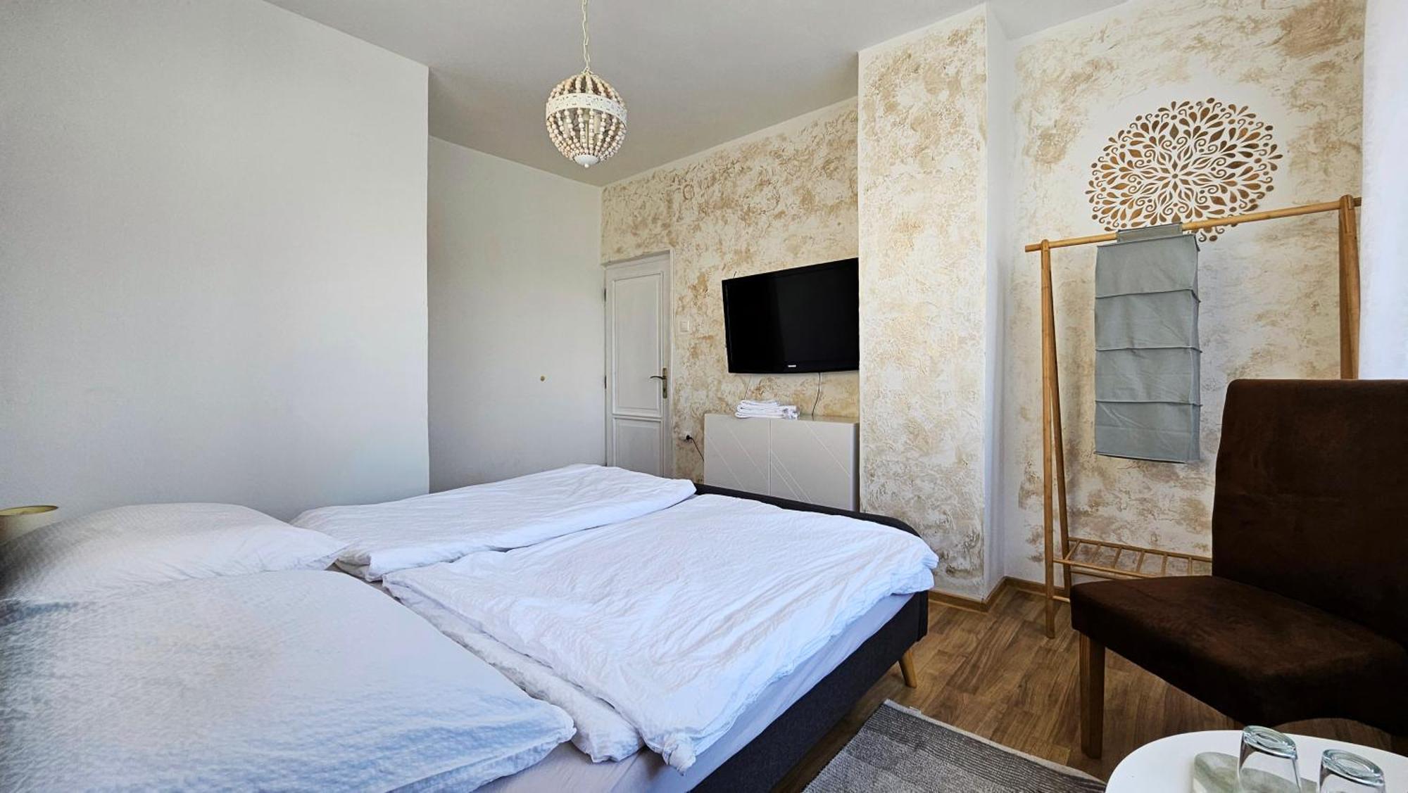 Penzion Toliar Hotel Stará Lesná Eksteriør billede